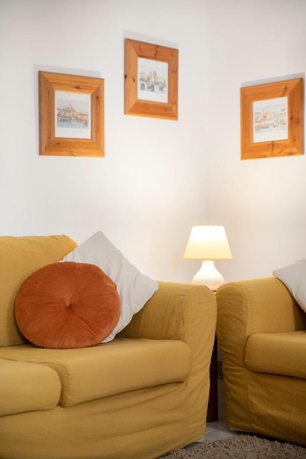 Modern 2Br Apartment Close To Sea, In The Heart Of 슬리에마 외부 사진