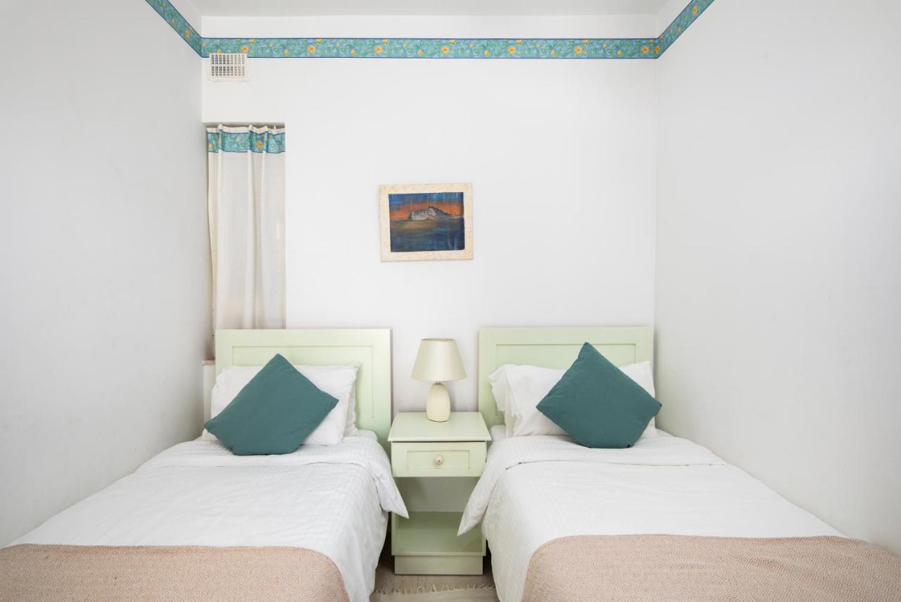 Modern 2Br Apartment Close To Sea, In The Heart Of 슬리에마 외부 사진
